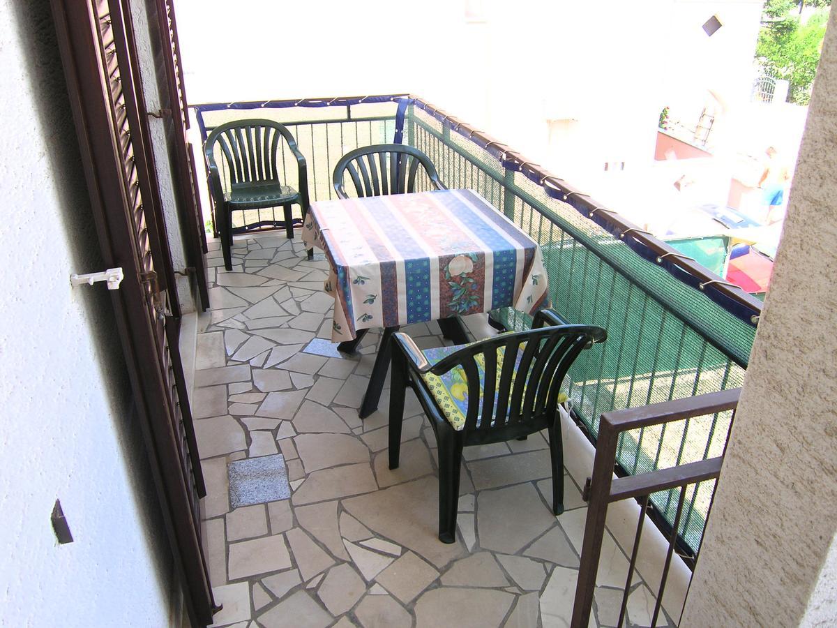 Apartman Braut Krk Town Εξωτερικό φωτογραφία